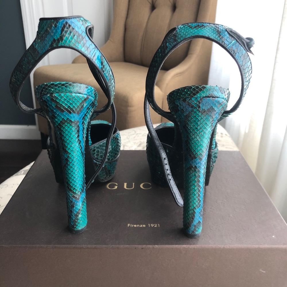 Gucci - Picture 3 of 5